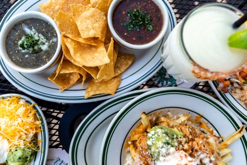 foodanddrinks uptown laspalmastexmex restaurant